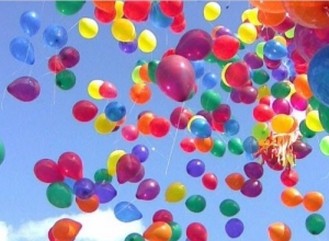 С праздниками!