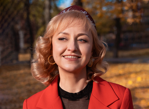 Примите поздравления, Елена!