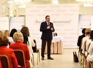 Саммит объявляется открытым!